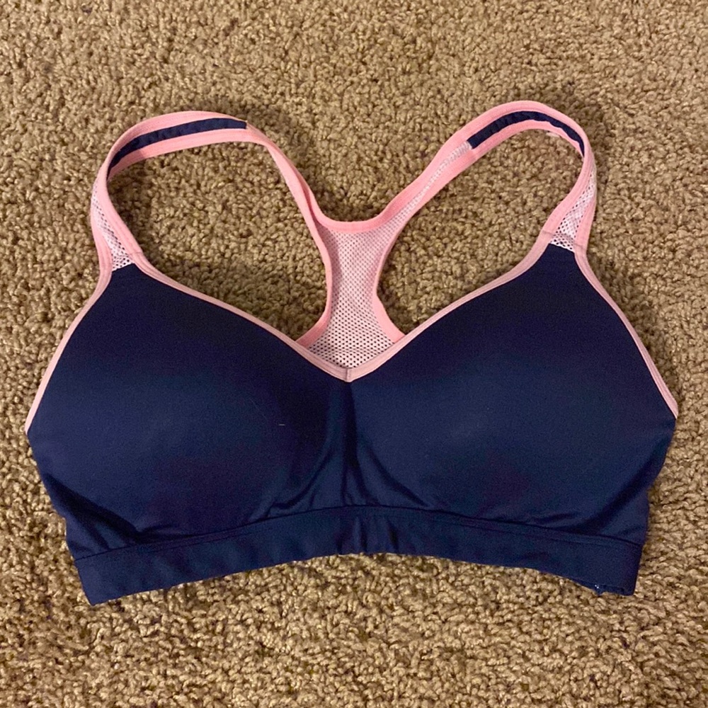 Junior’s SO Sports Bra - L